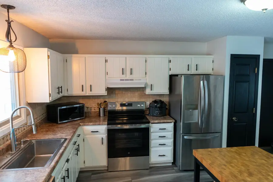 8047 Dupont Court N, Brooklyn Park, MN 55444 - Image #3