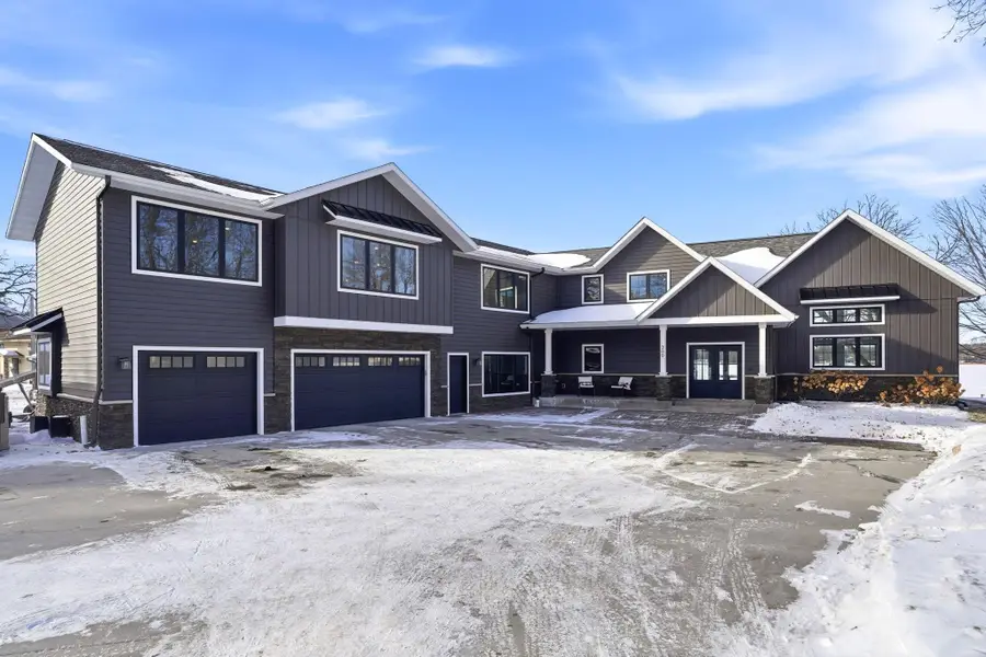 309 Chinook Avenue Sw, Avon, MN 56310 - Image #2