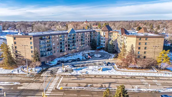 2601 Kenzie Terrace #515, Saint Anthony, MN 55418