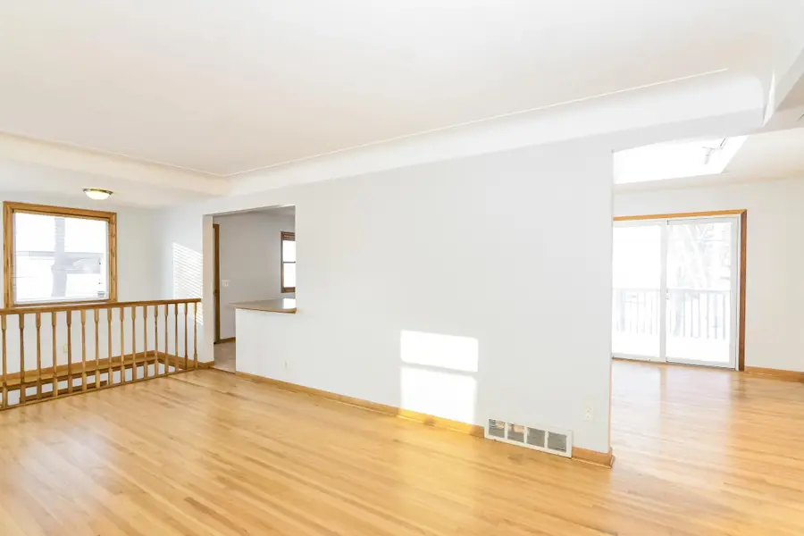 8324 14th Avenue S, Bloomington, MN 55425 - Image #3