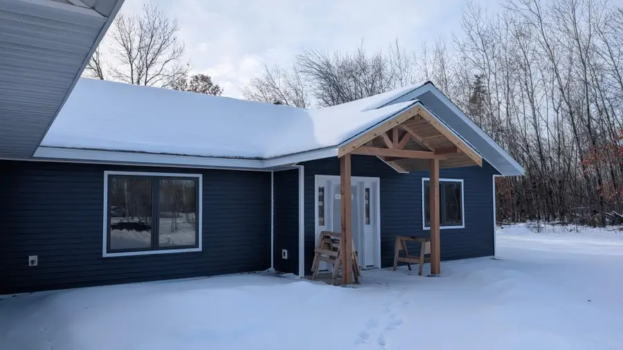 2029 Red Rose Drive Nw, Bemidji, MN 56601 - #2