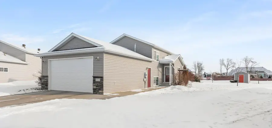 3212 62nd Avenue S, Fargo, ND 58104 - Image #2