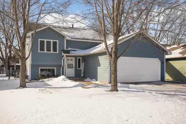 10362 Bluebird Street Nw, Coon Rapids, MN 55433