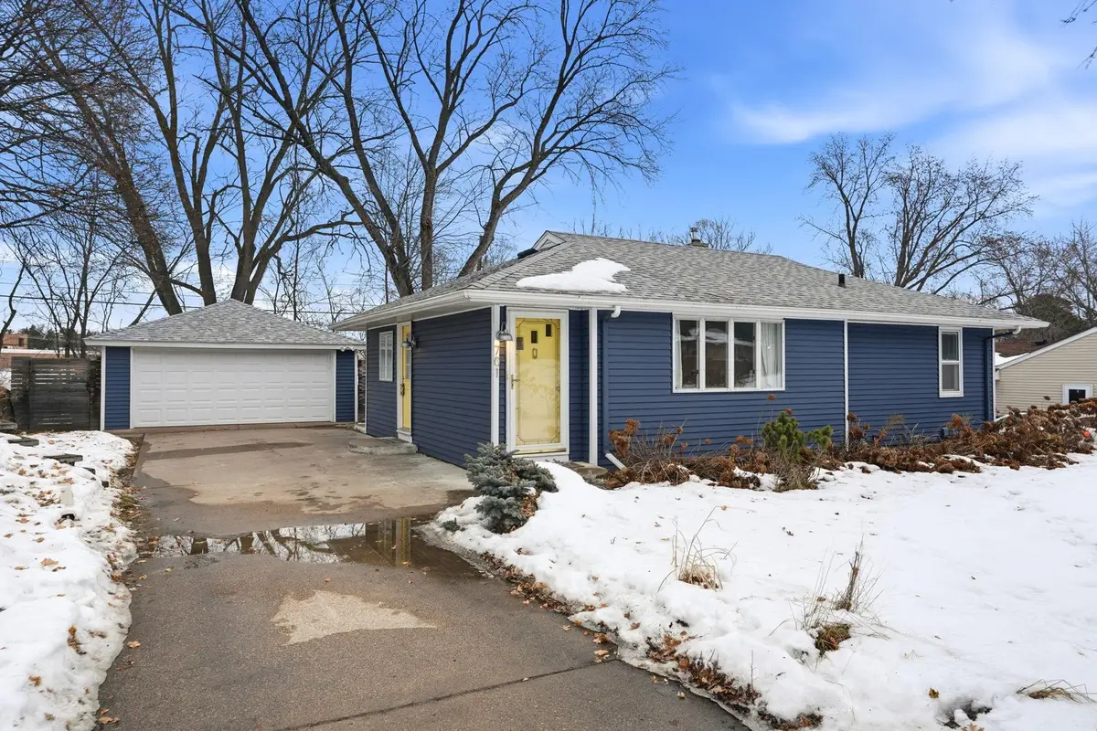 701 Eldridge Avenue W, Roseville, MN 55113 - Image #1