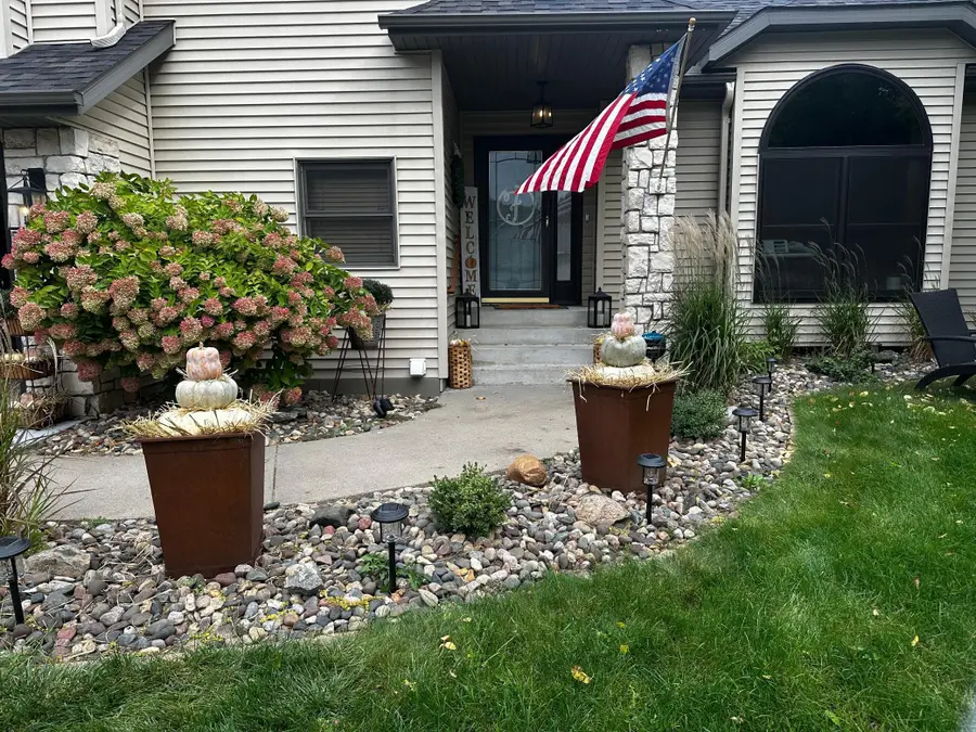 16862 Illinois Avenue, Lakeville, MN 55044 - Image #3