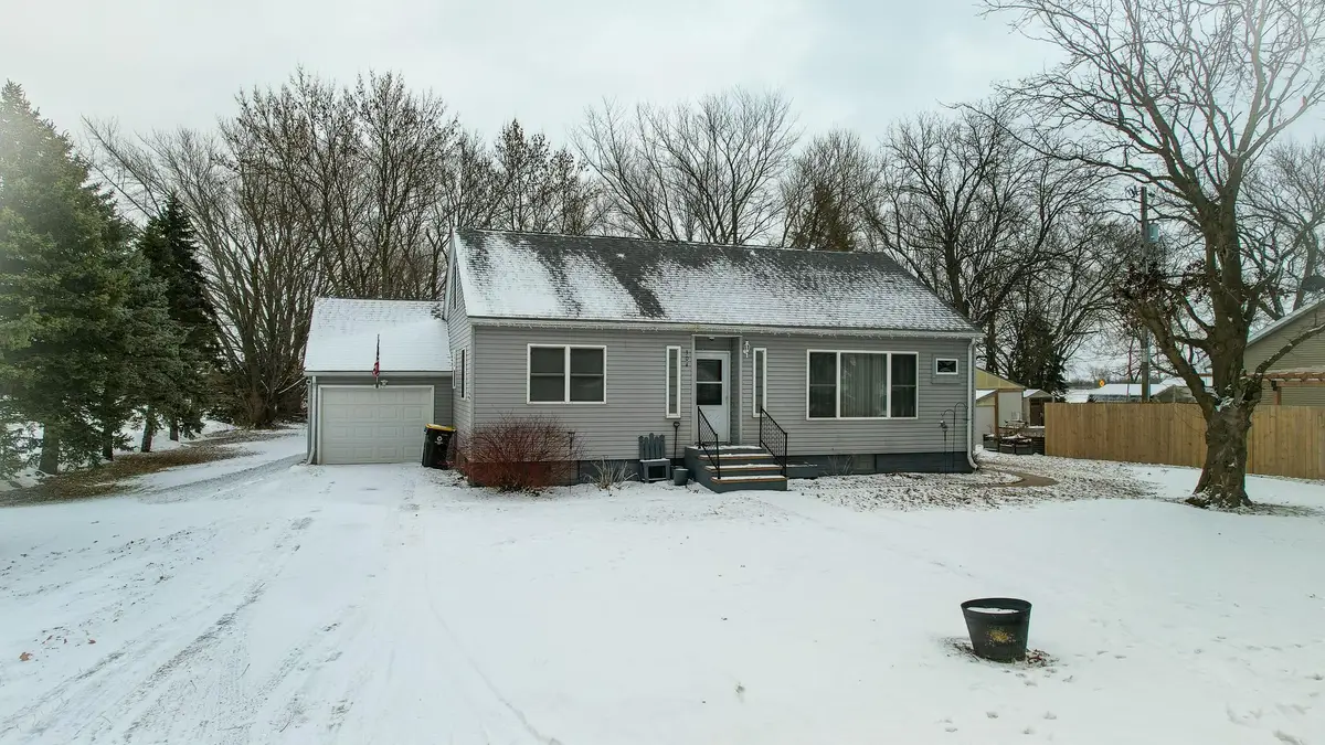 304 Secor Street N, Bricelyn, MN 56014 - Image #1