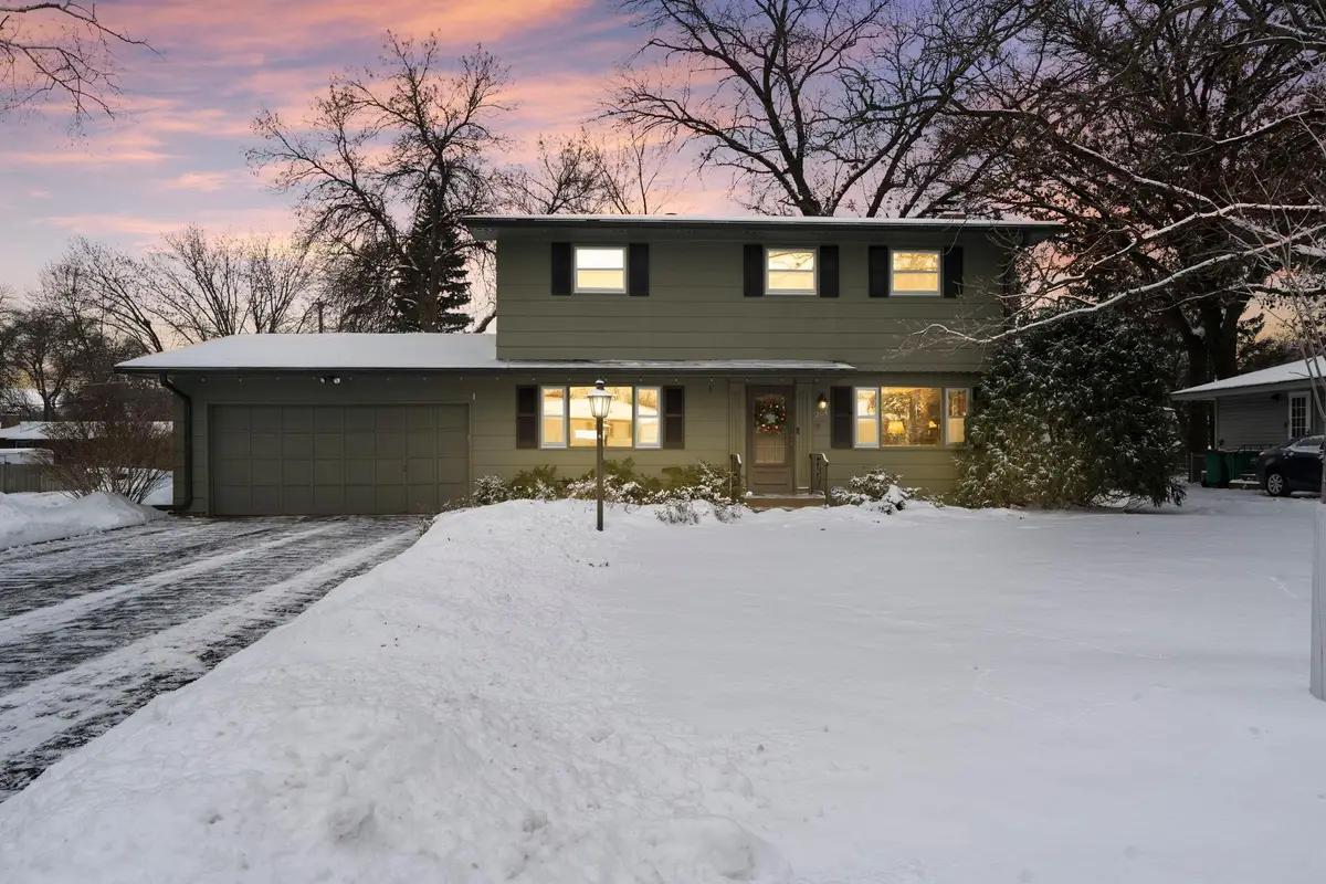 204 104th Lane Nw, Coon Rapids, MN 55448 - Image #1