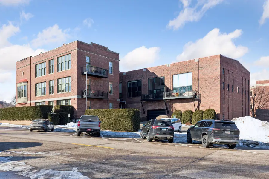 523 East Avenue #214, Red Wing, MN 55066 - Image #3