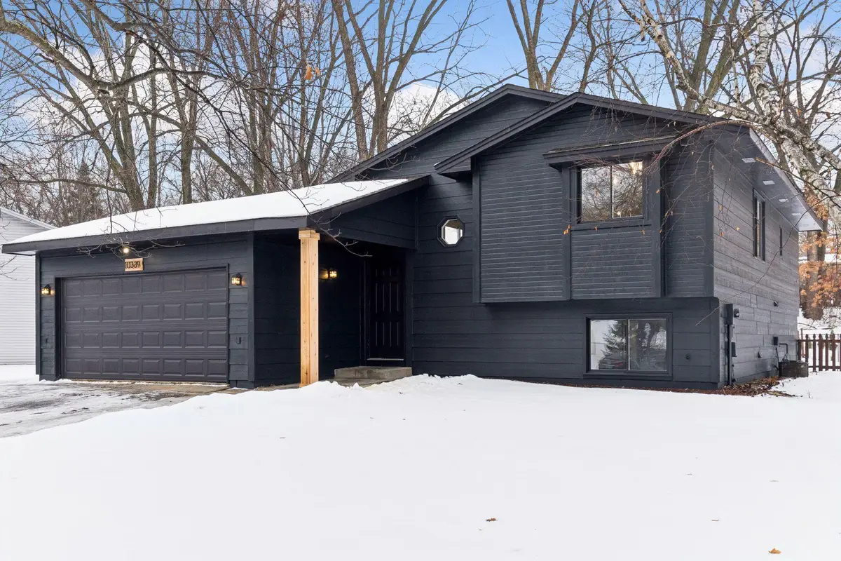 10339 Tamarack Street Nw, Coon Rapids, MN 55433 - Image #1