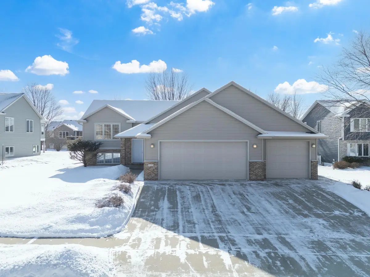 3782 David Lane Sw, Rochester, MN 55902 - Image #1