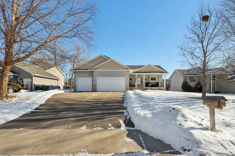 6806 Aldrich Avenue N, Brooklyn Center, MN 55430 - Image #2