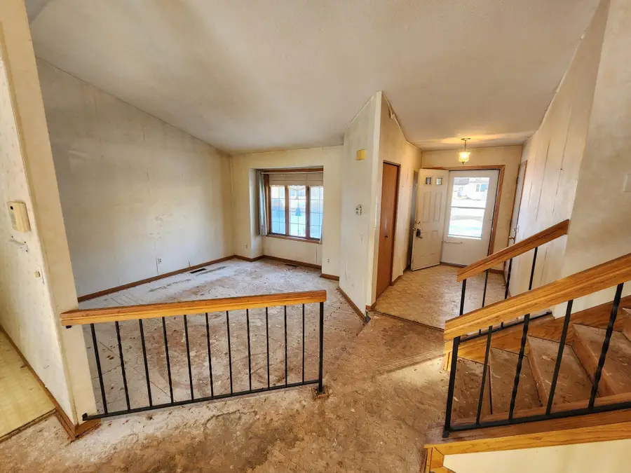 9227 79th Street S, Cottage Grove, MN 55016 - Image #2