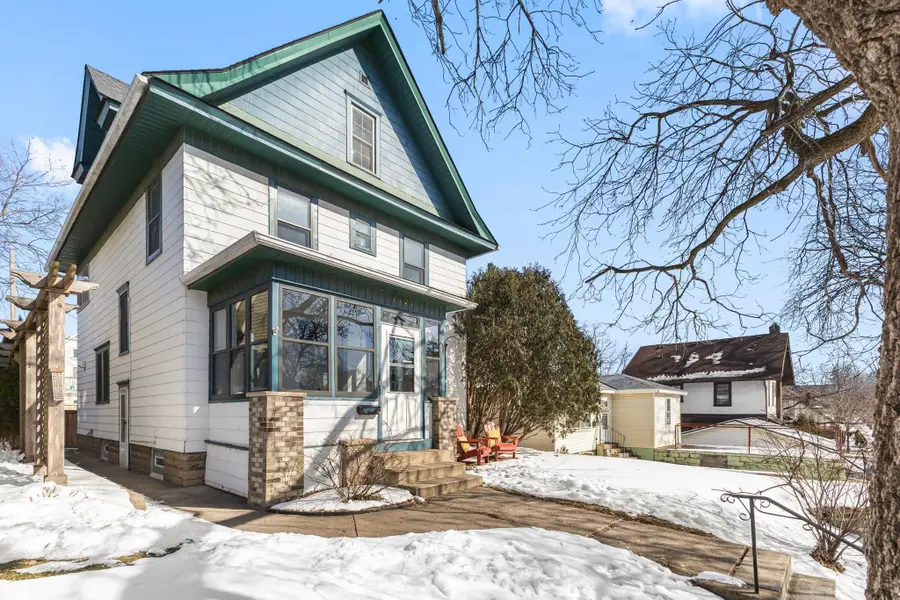 1121 Hague Avenue, Saint Paul, MN 55104 - #2