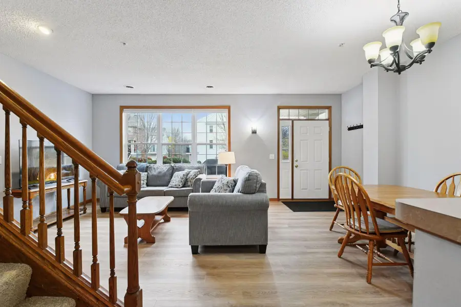 1976 Clover Ridge Drive, Chaska, MN 55318 - Image #2