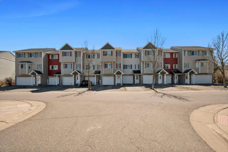 109 19th Avenue Se, Cambridge, MN 55008 - #3