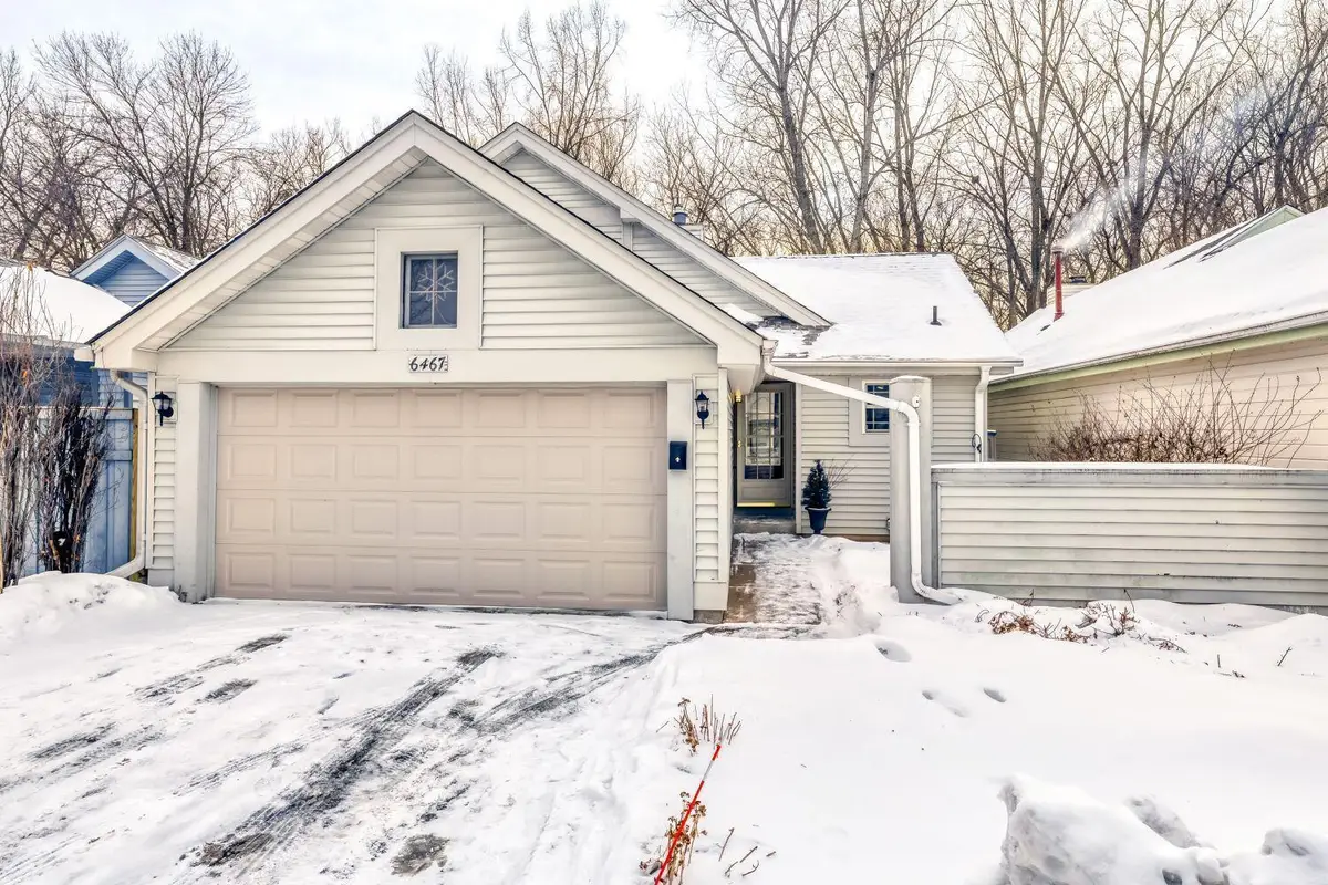 6467 13th Street N, Oakdale, MN 55128 - Image #1