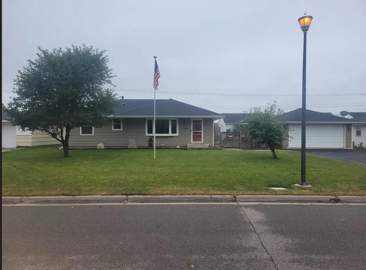 6871 90th Street S, Cottage Grove, MN 55016 - #1