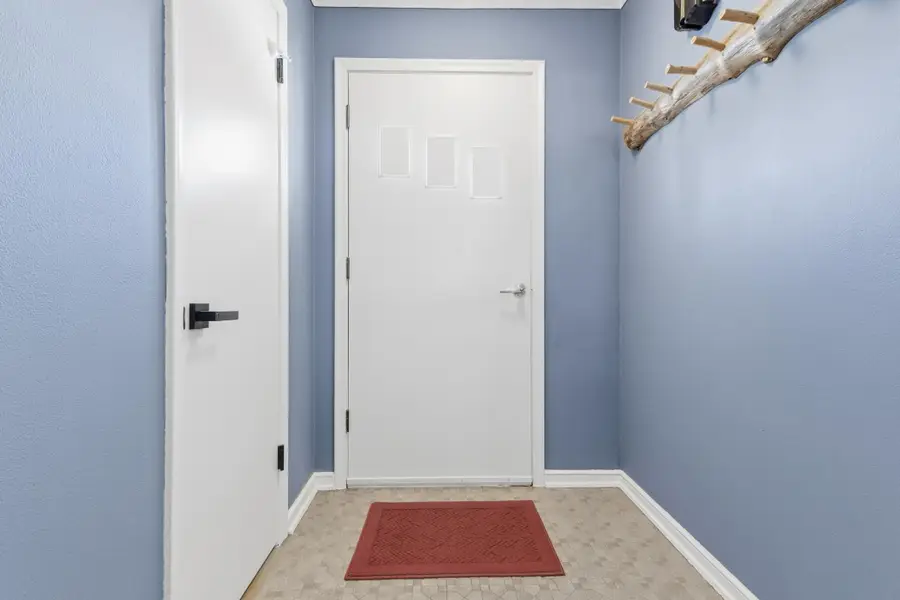 631 21st Avenue N, South Saint Paul, MN 55075 - Image #2