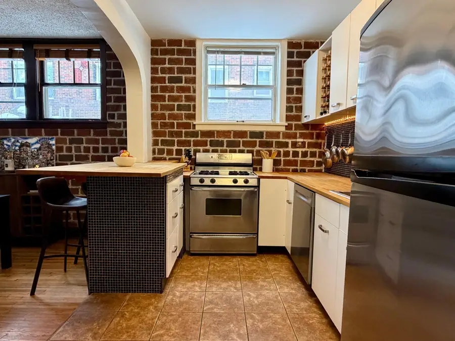 4144 Bryant Avenue S #5, Minneapolis, MN 55409 - Image #3