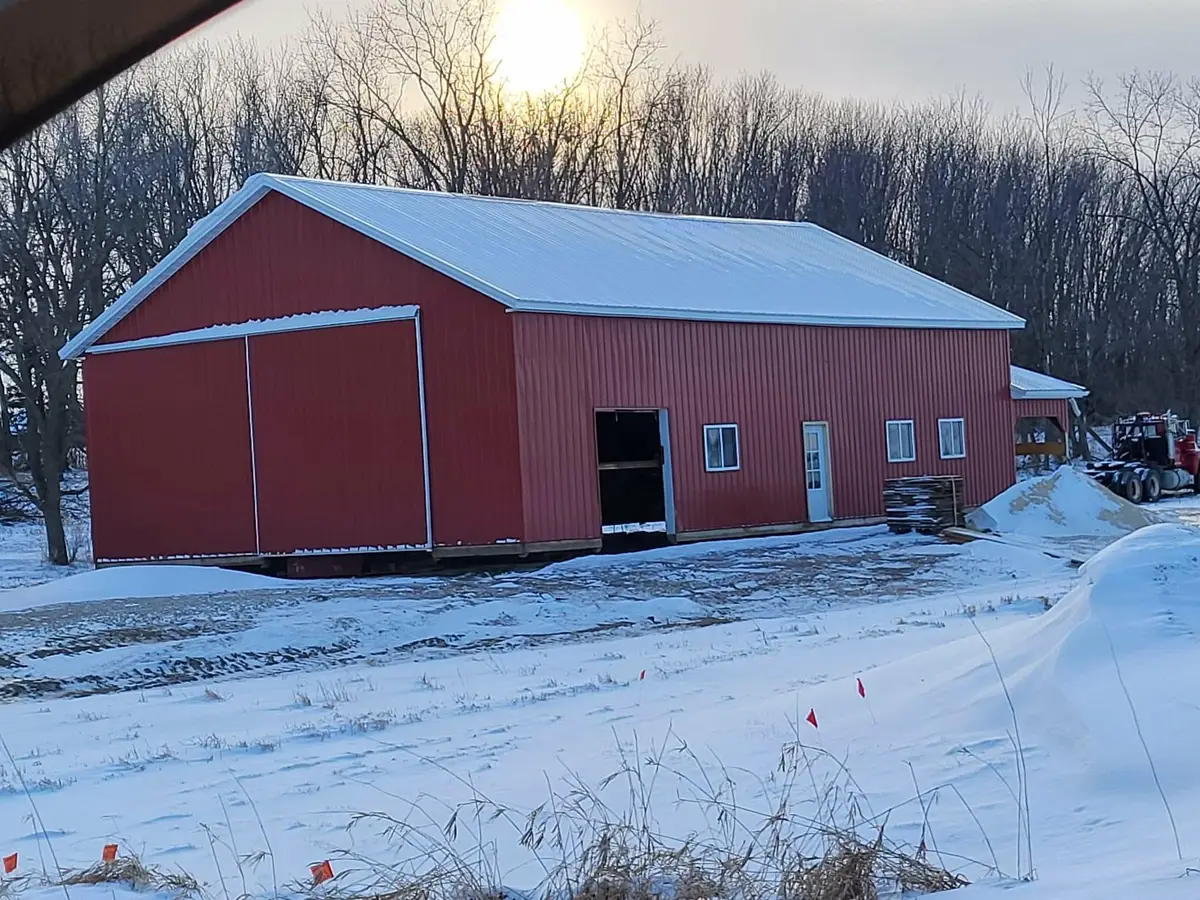 1 Cr-29, Utica, MN 55979 - #1