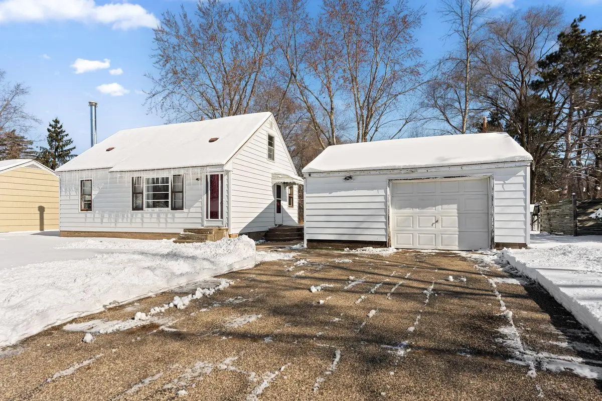 2331 108th Avenue Nw, Coon Rapids, MN 55433 - #1