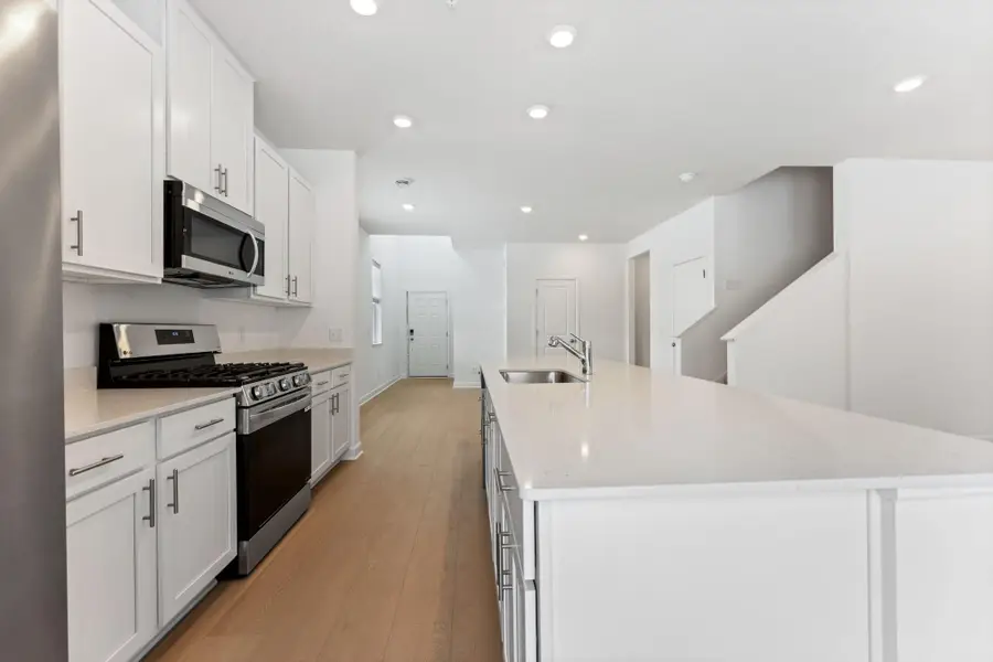 3092 Vanderbie Street, Little Canada, MN 55117 - Image #3