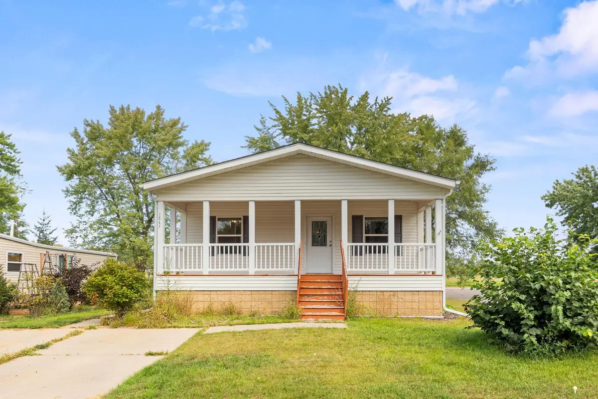 1845 83rd Street W, Inver Grove Heights, MN 55077 - Image #1