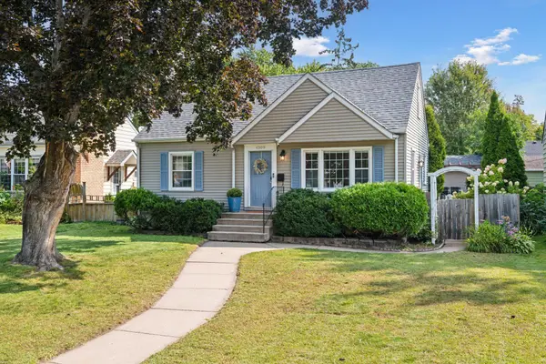 4309 17th Avenue S, Minneapolis, MN 55407