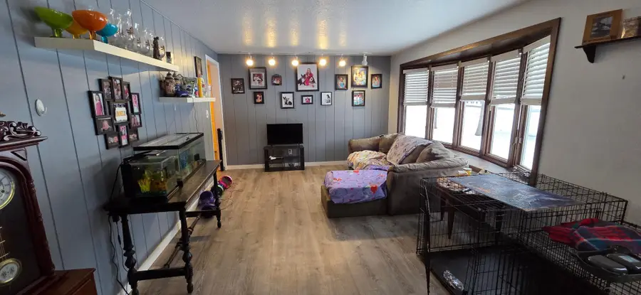 320 19th Street E, International Falls, MN 56649 - Image #3