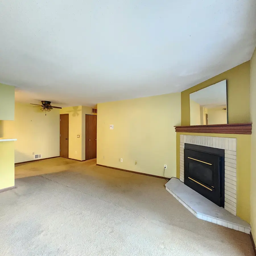 1721 Fulham Street #F, Lauderdale, MN 55113 - Image #3