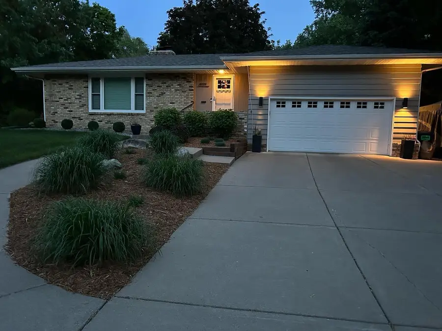 6529 41st Avenue N, Crystal, MN 55427 - Image #2