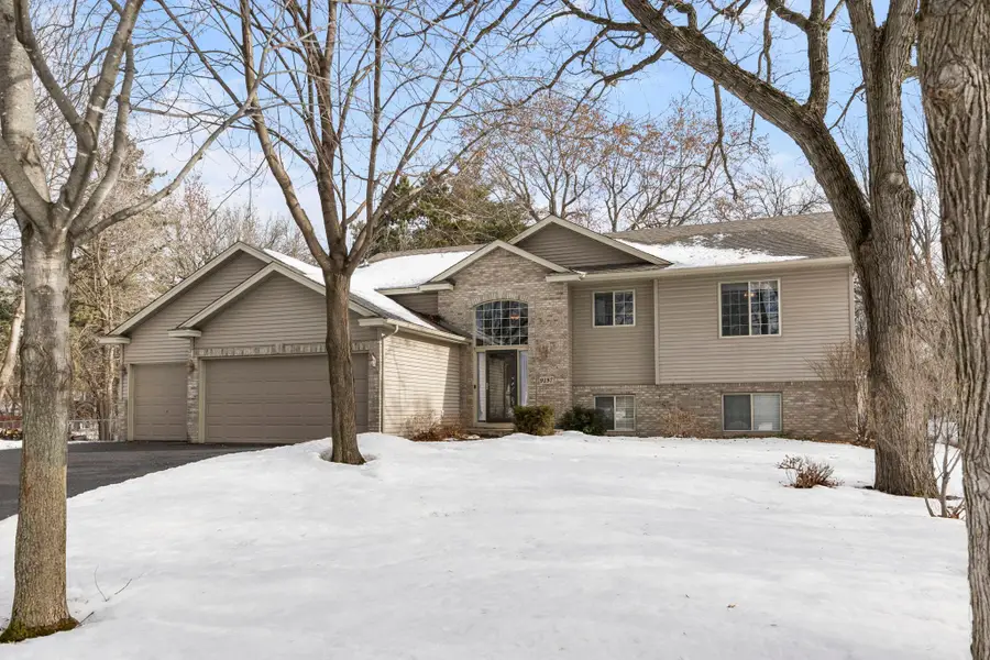 9197 Alamo Street Ne, Blaine, MN 55449 - Image #2
