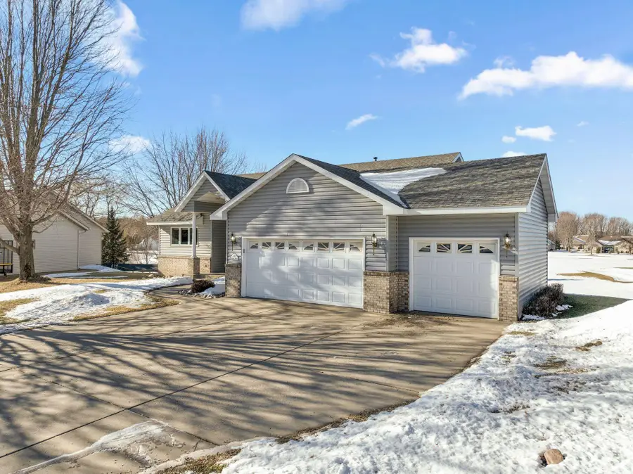 540 Hickory Street S, Annandale, MN 55302 - Image #2