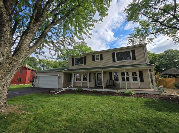 7073 Ticonderoga Trail, Eden Prairie, MN 55346