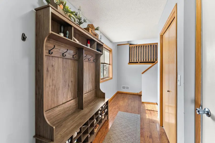 15675 Chasewood Court, Rosemount, MN 55068 - #2