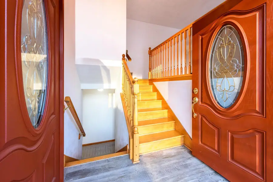 915 Pineview Lane N, Plymouth, MN 55441 - Image #3