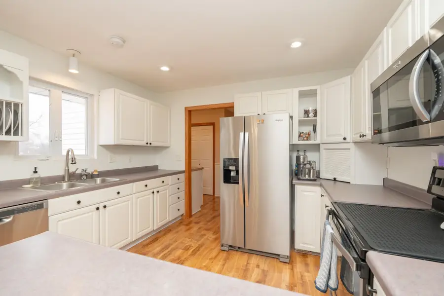 2012 Hillsboro Avenue N, Golden Valley, MN 55427 - Image #3