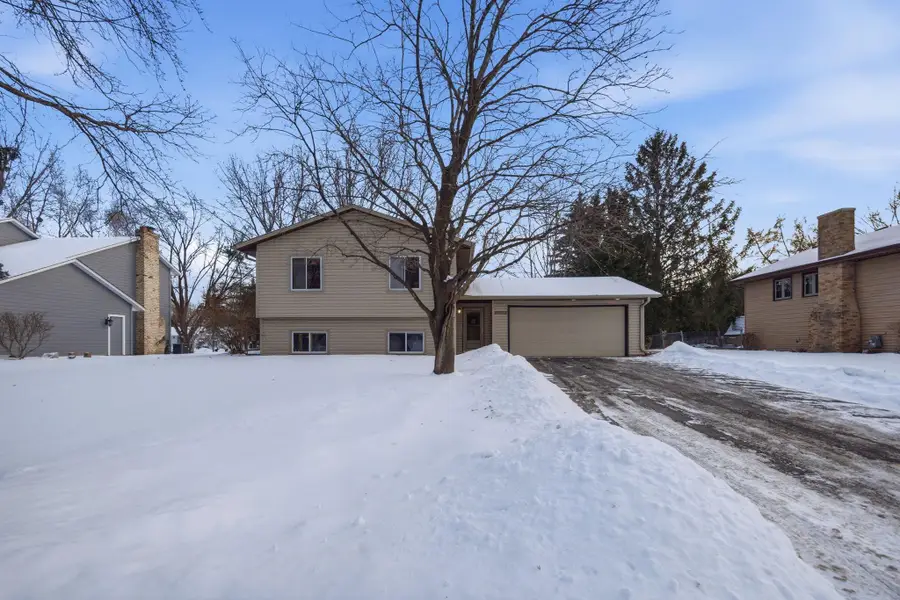 10029 108th Place N, Maple Grove, MN 55369 - Image #2