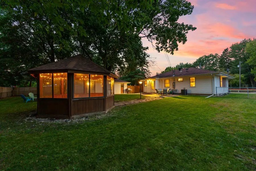 6216 Winnetka Avenue N, Brooklyn Park, MN 55428 - #3