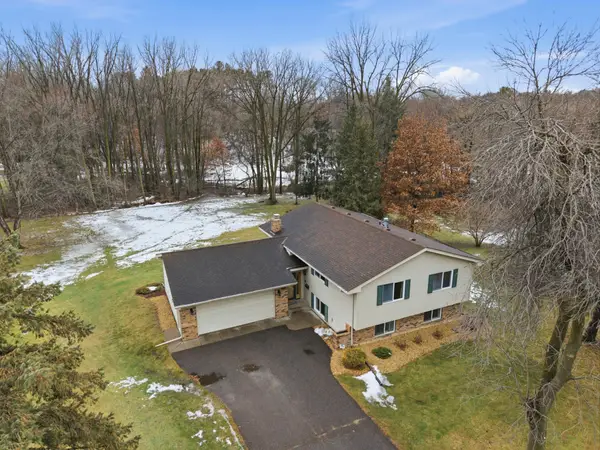 811 Everett Drive, Stillwater, MN 55082