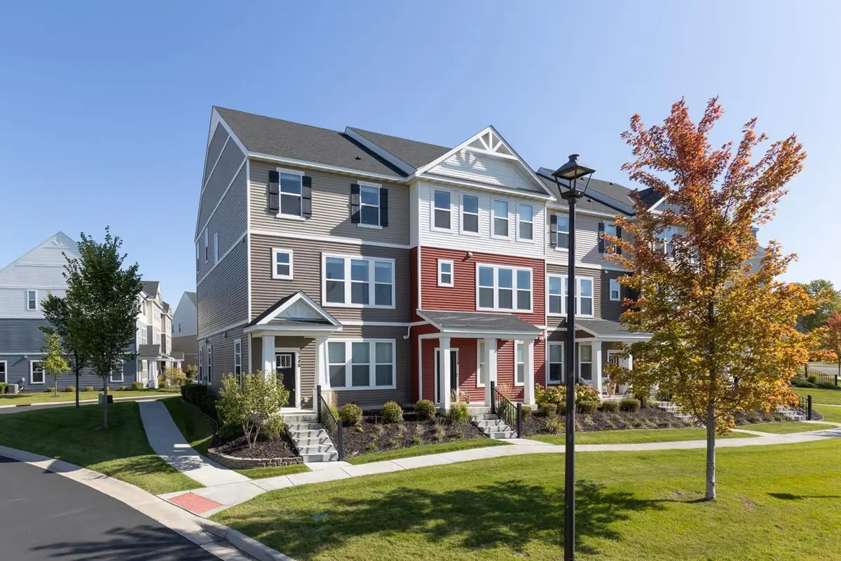 5248 Hampton Street Ne, Prior Lake, MN 55372 - Image #1