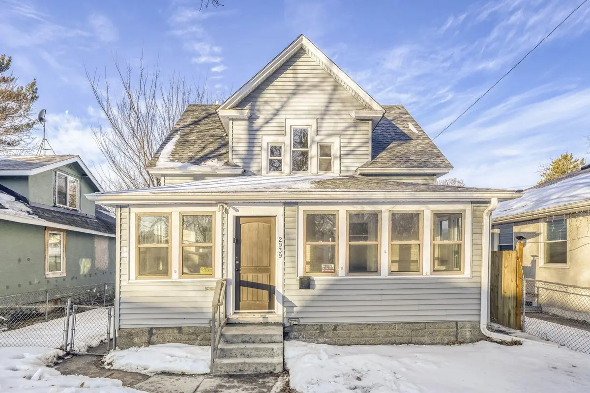 2939 Russell Avenue N, Minneapolis, MN 55411 - Image #1