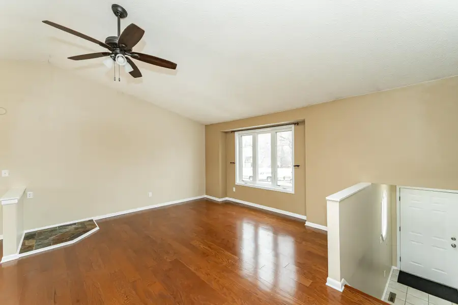 5718 Shetland Drive Nw, Rochester, MN 55901 - Image #2