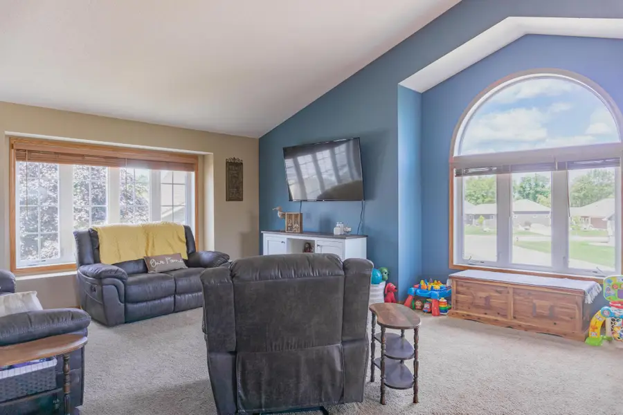 211 Clover Court, Jordan, MN 55352 - #2