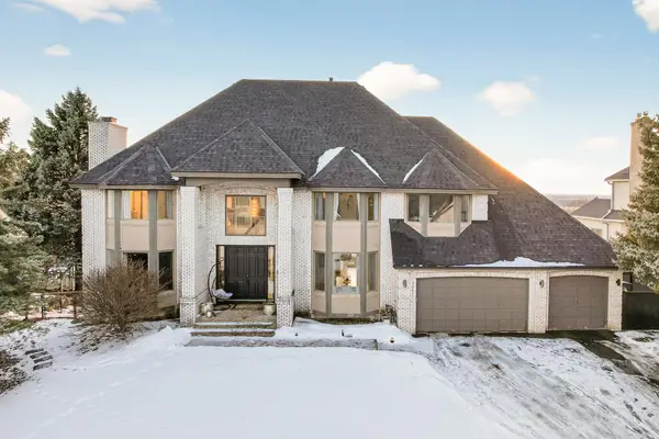 7041 Kenmare Drive, Bloomington, MN 55438