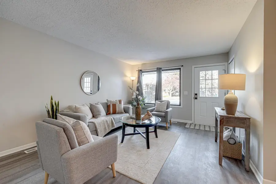 4275 Centerville Road, Vadnais Heights, MN 55127 - Image #2