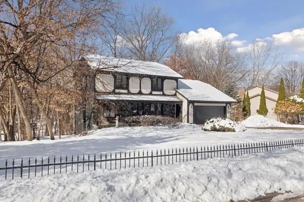 5942 Fairwood Lane, Minnetonka, MN 55345