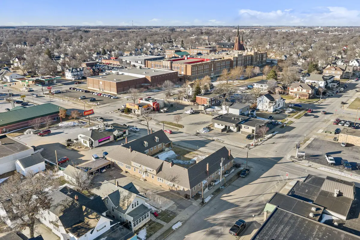 301 W Oakland Avenue #5, Austin, MN 55912 - Image #1