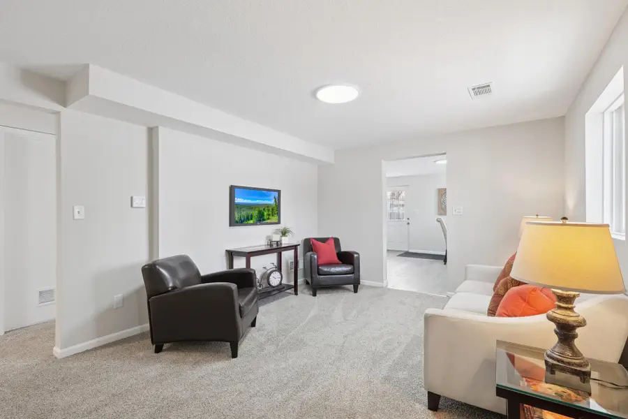 8237 1st Avenue S, Bloomington, MN 55420 - Image #2