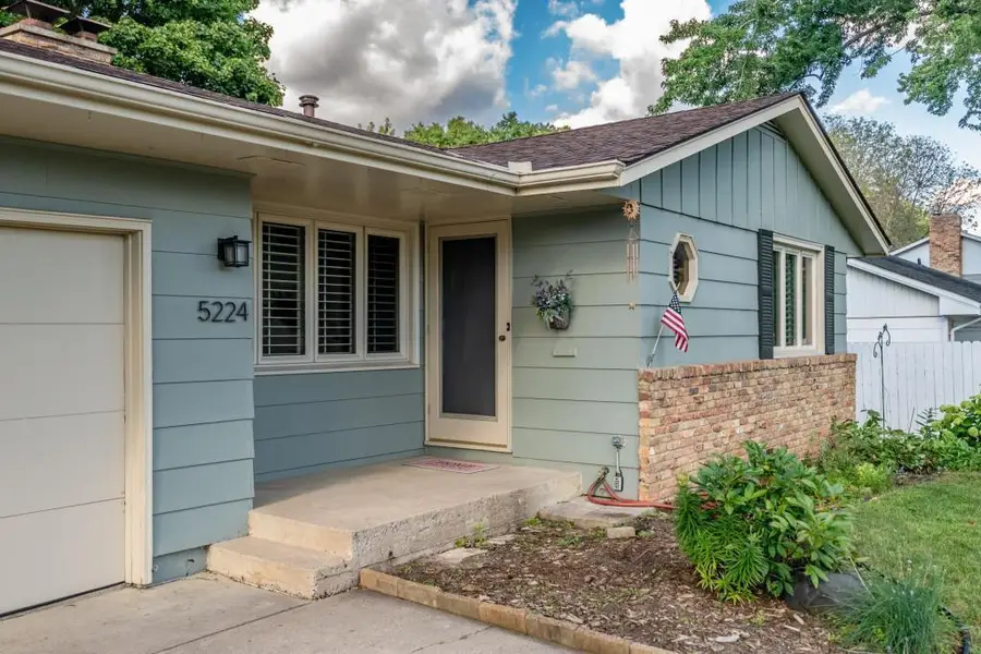 5224 W 70th Street, Edina, MN 55439 - #2